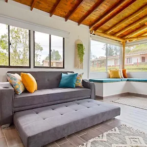 Apartamento Hermoso Apto Campestre Santa Elena - Barro Blanco