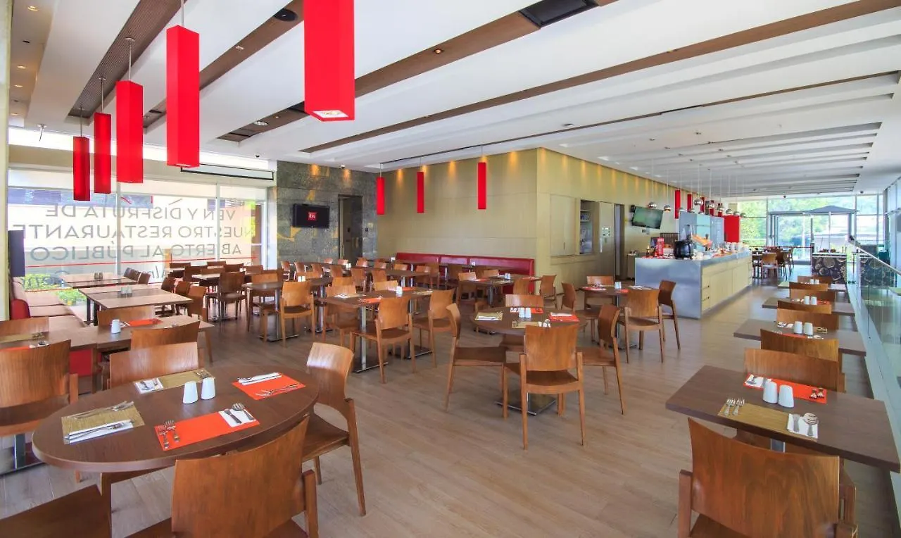 Ibis Medellin Hotel
